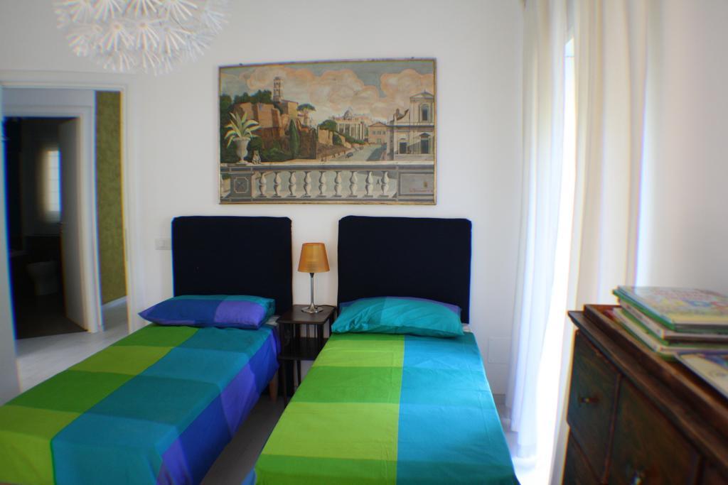 Conny'S Home Roma Rom bilde